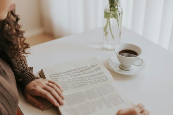 Secrets de Beauté : Adoptez la Routine Ultime pour Peaux Sèches